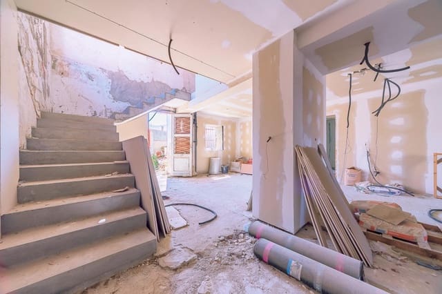 3 bedroom Finca/Country House for sale in San Agustín, Alicante / Alacant city with garage - € 187,000 (Ref: 8972169)