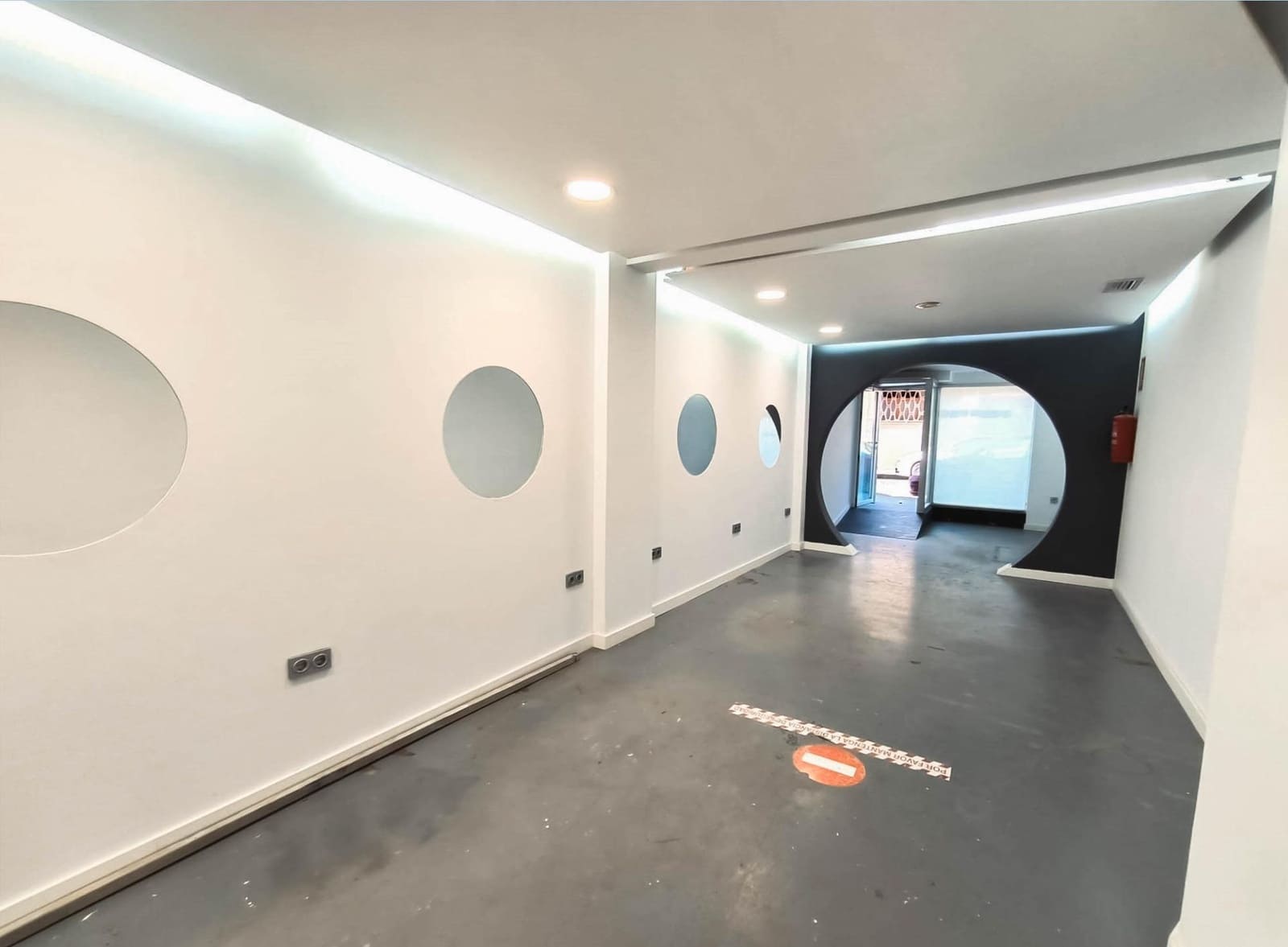 Komercyjne na sprzedaż w Elche / Elx - 67 500 € (Ref: 8979034)