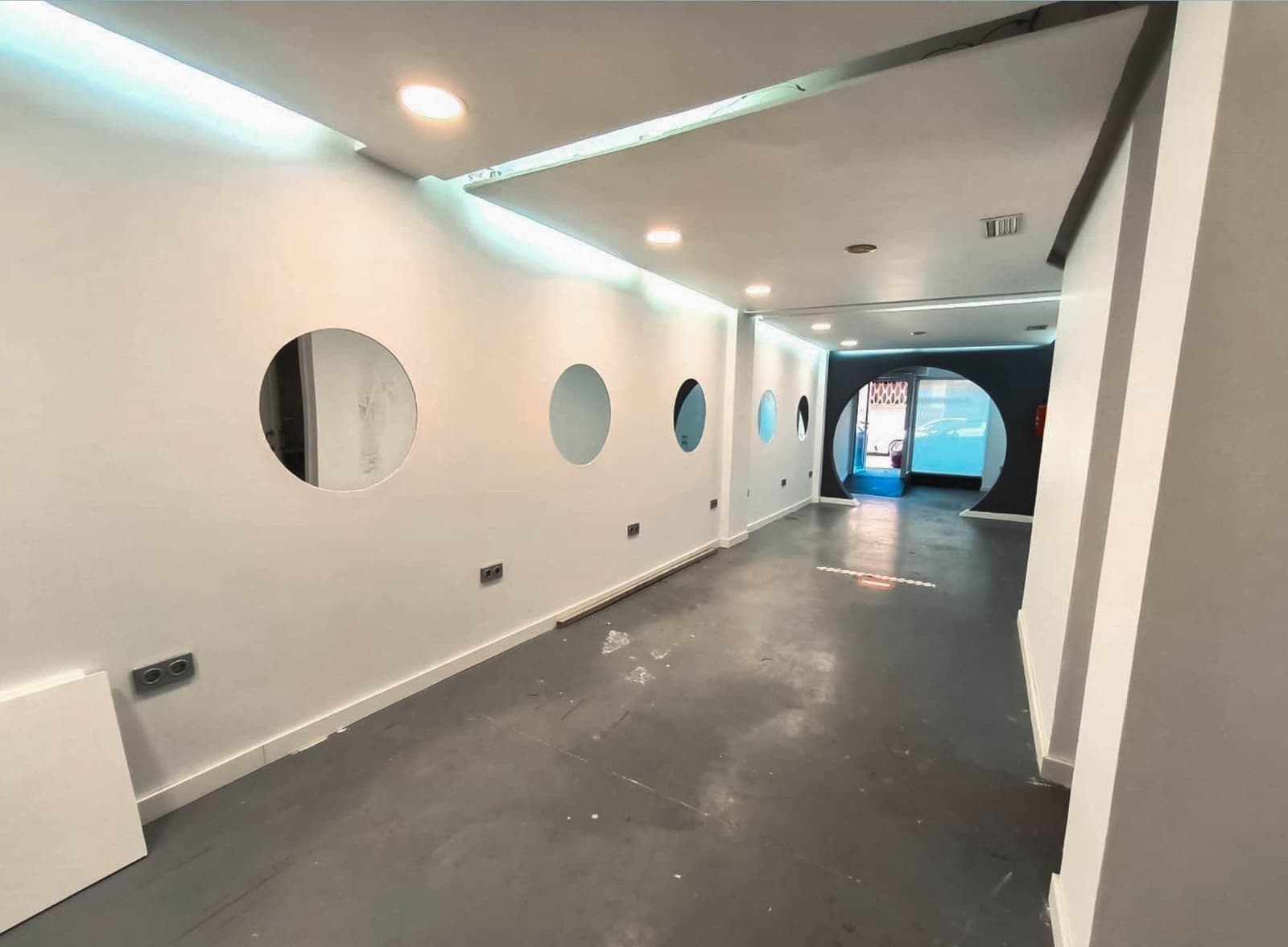 Komercyjne na sprzedaż w Elche / Elx - 67 500 € (Ref: 8979034)