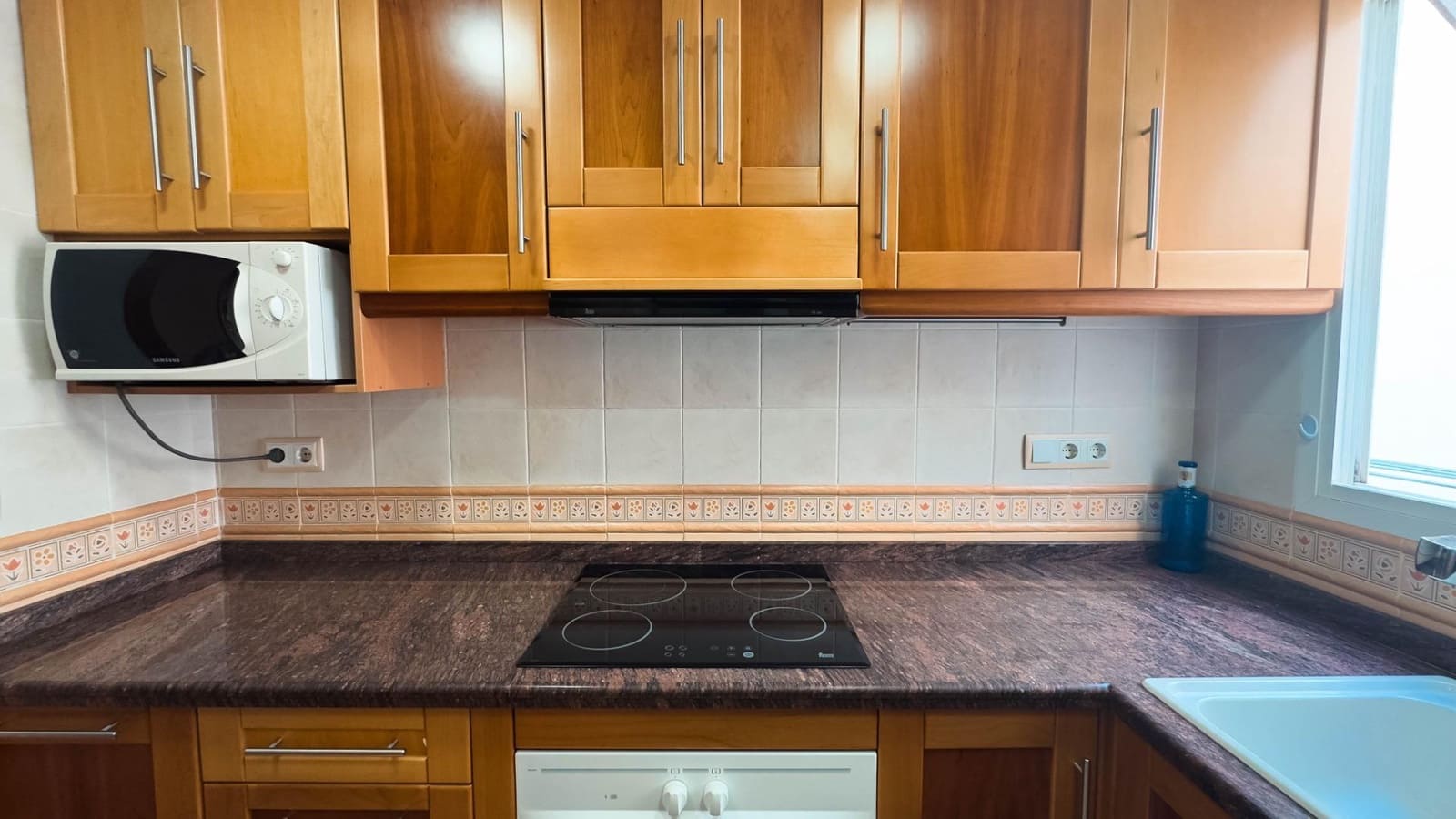 2 bedroom Penthouse for sale in Benidorm - € 189,900 (Ref: 8988421)