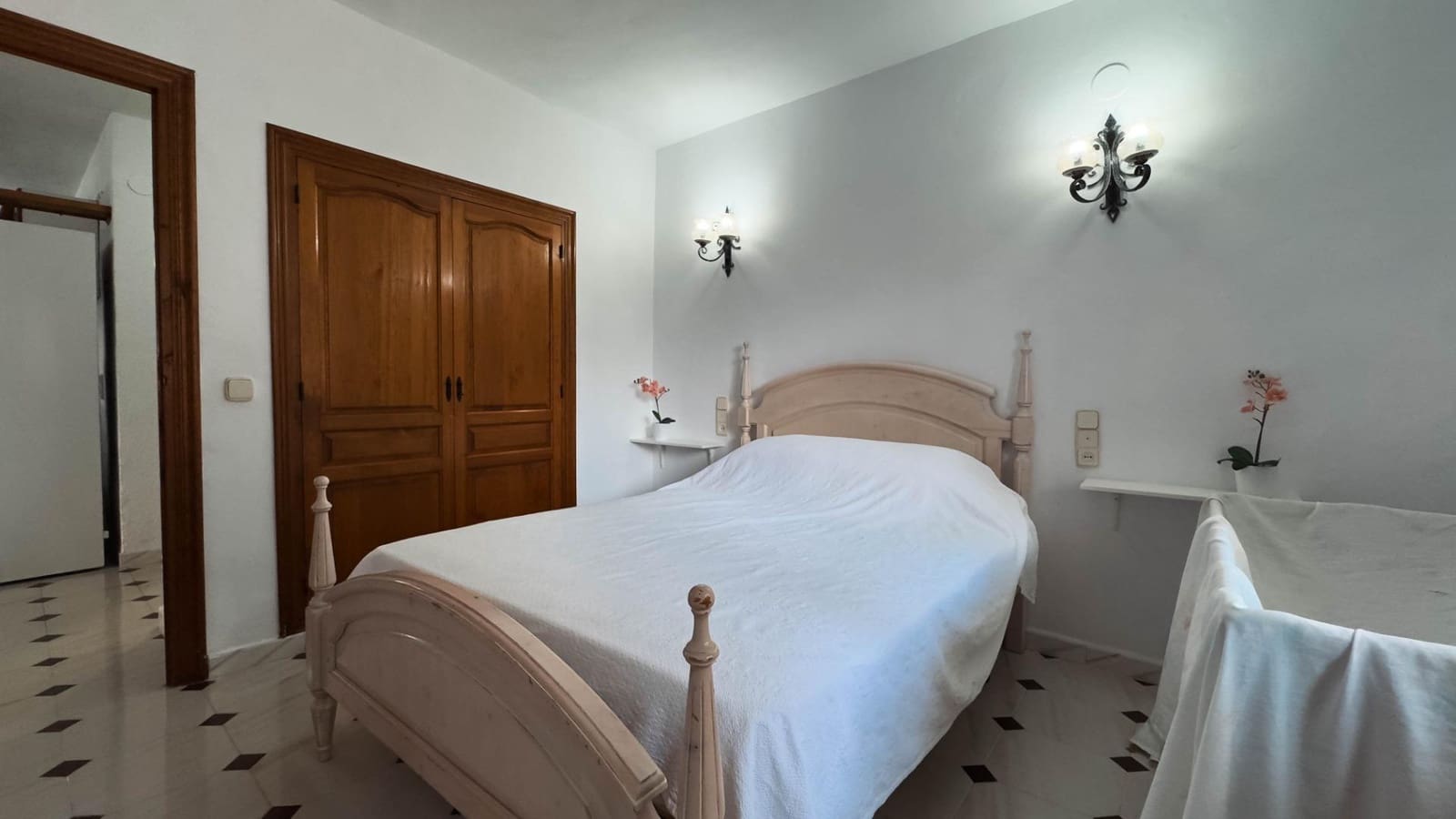 4 soveværelse Villa til salg i Moraira med swimmingpool garage - € 1.799.000 (Ref: 8999390)