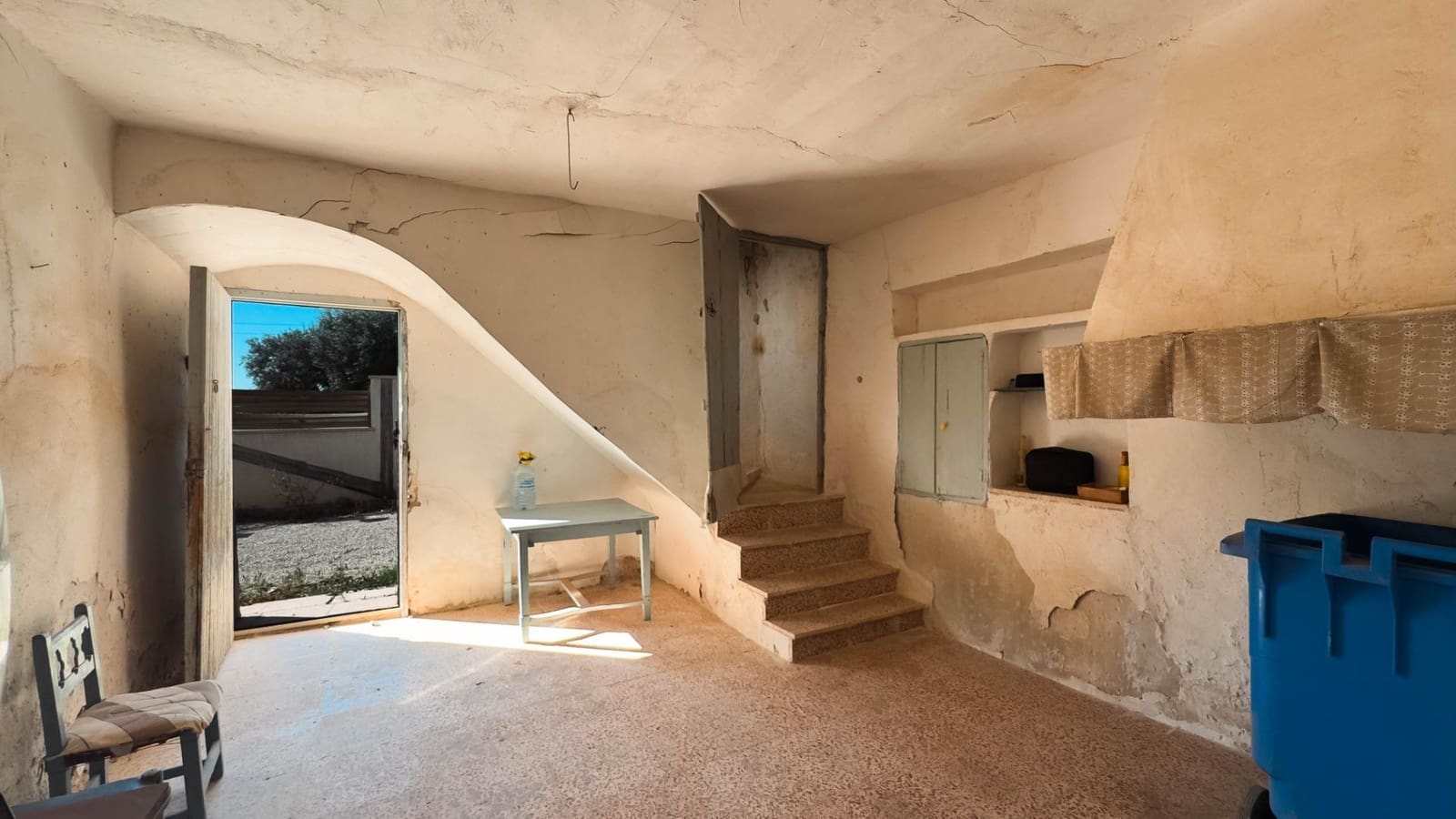 Terraced Villa for sale in Albatera - € 36,000 (Ref: 8999391)