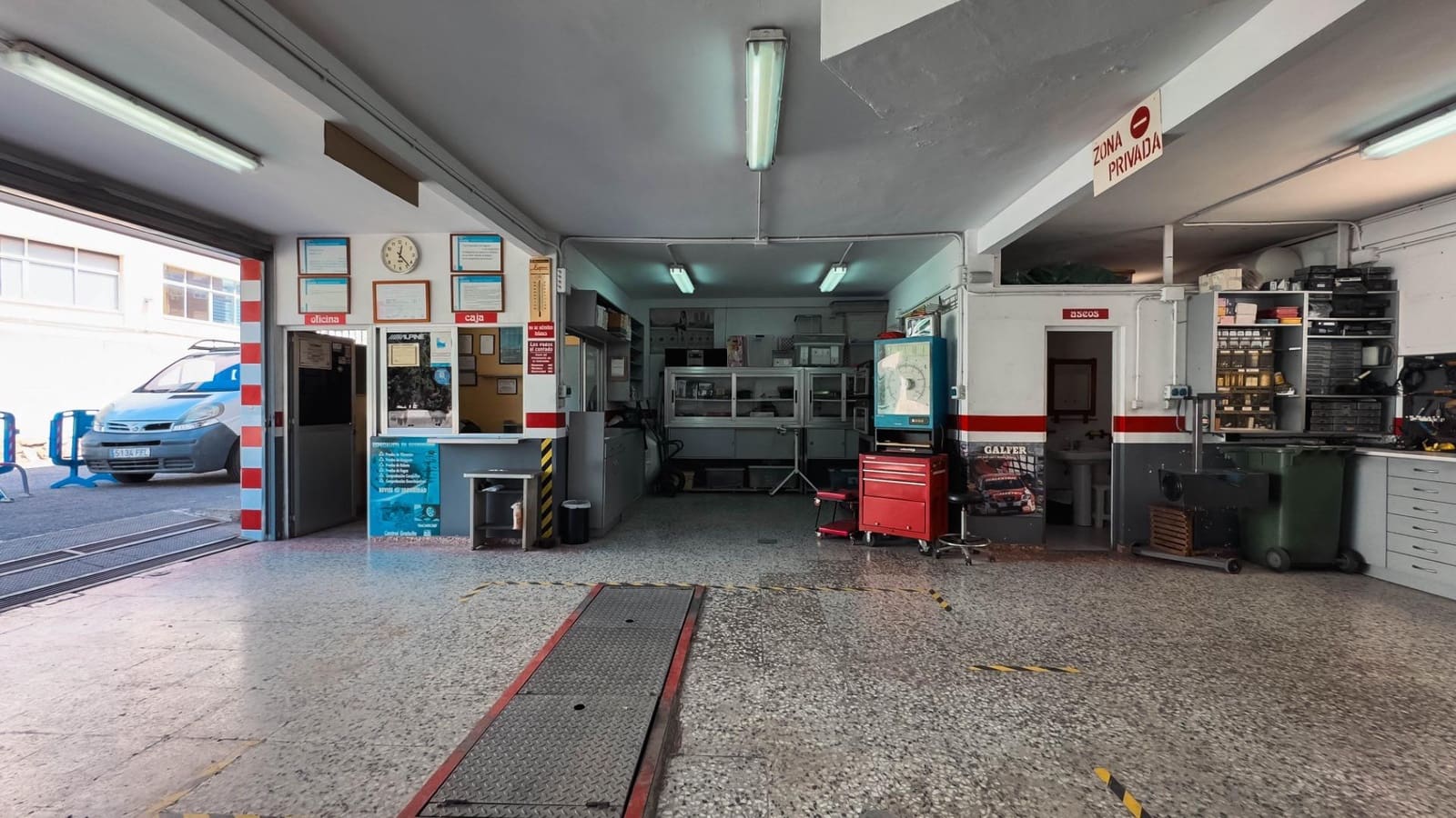 Commerciale in vendita in Benidorm - 260.000 € (Rif: 9003506)