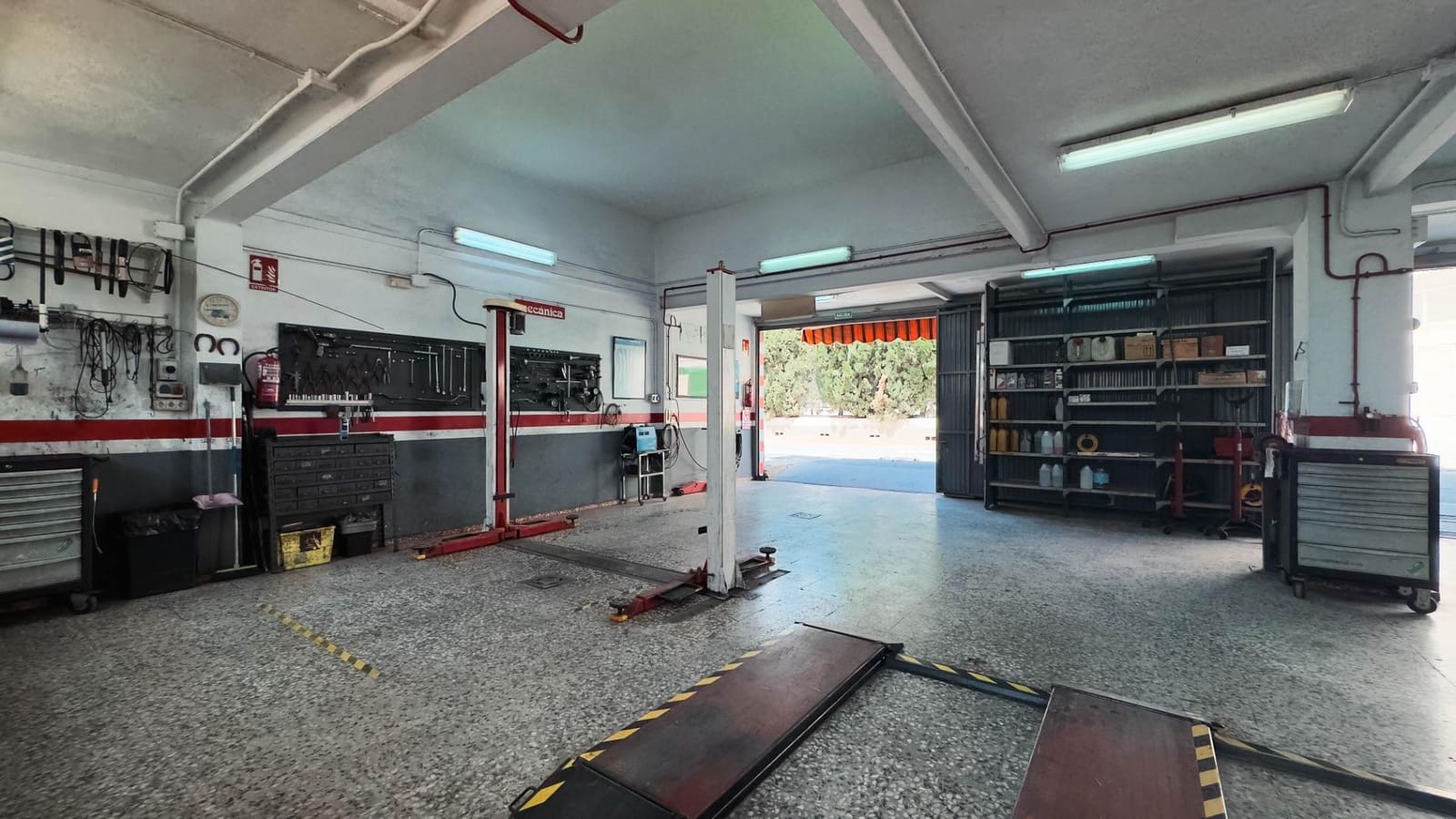 Commerciale in vendita in Benidorm - 260.000 € (Rif: 9003506)