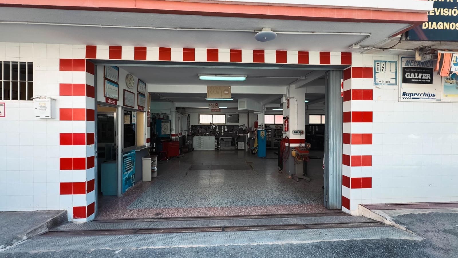 Commerciale in vendita in Benidorm - 260.000 € (Rif: 9003506)