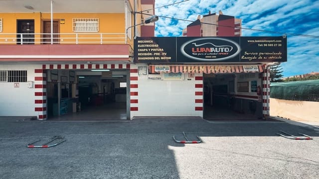 Comercial para venda em Levante, Benidorm - 260 000 € (Ref: 9003506)