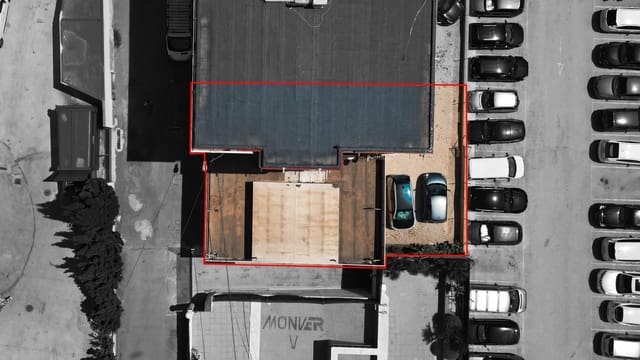 Comercial para venda em Levante, Benidorm - 260 000 € (Ref: 9003506)