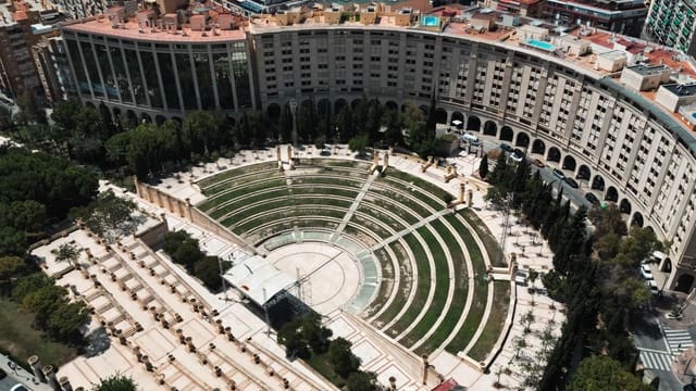 Comercial para venda em Levante, Benidorm - 260 000 € (Ref: 9003506)