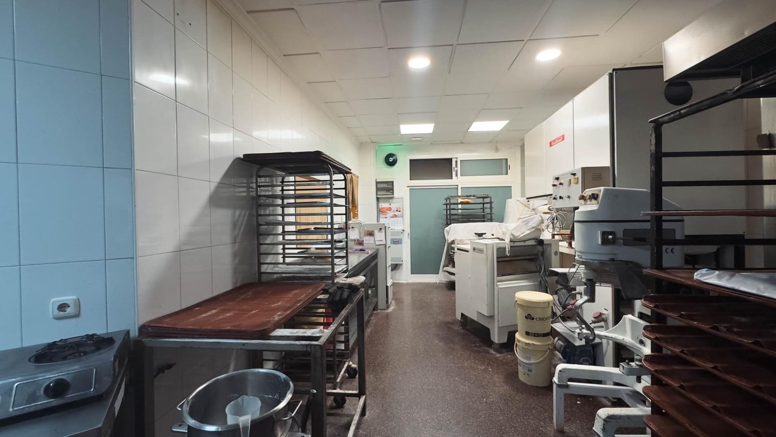 Kommersiell til salgs i San Vicente / Sant Vicent del Raspeig - € 200 000 (Ref: 9014624)