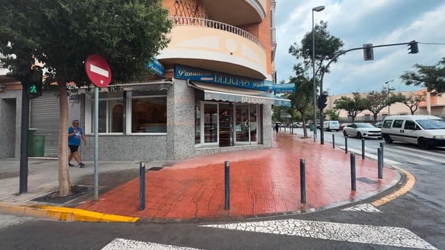 Kommersiell til salgs i San Vicente / Sant Vicent del Raspeig - € 200 000 (Ref: 9014624)