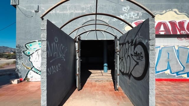 Företag till salu i Beniel - 550 000 € (Ref: 9018158)