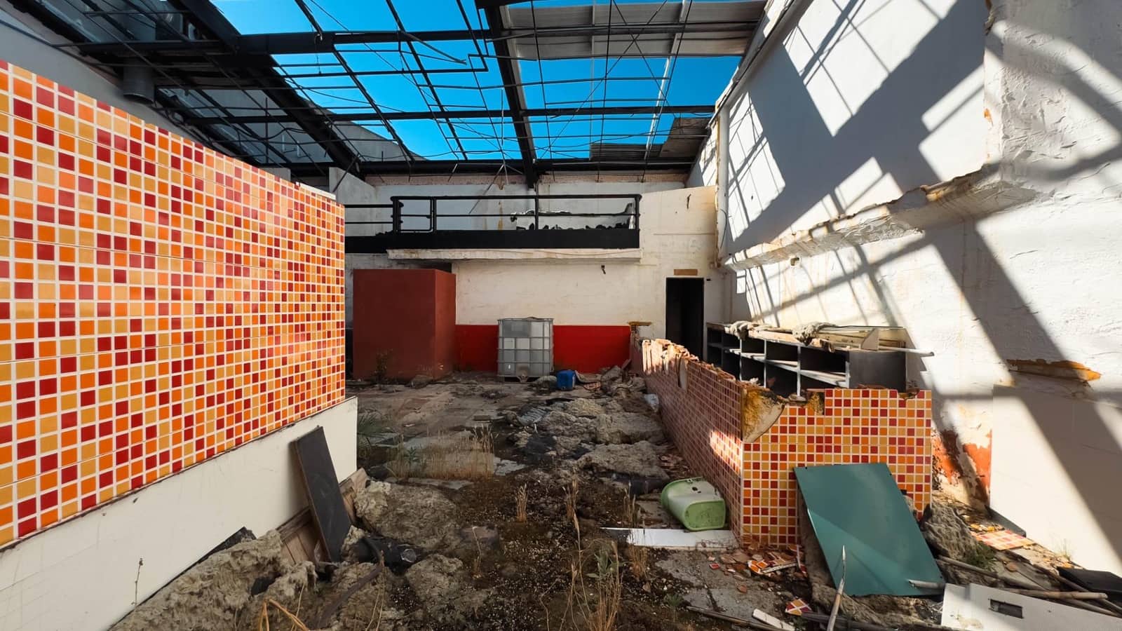 Bedrift til salgs i Beniel - € 550 000 (Ref: 9018158)