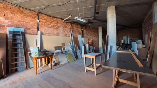 Commercieel te koop in El Palmar, Murcia stad - € 96.000 (Ref: 9018159)