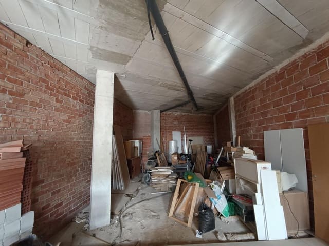 Commercieel te koop in El Palmar, Murcia stad - € 96.000 (Ref: 9018159)