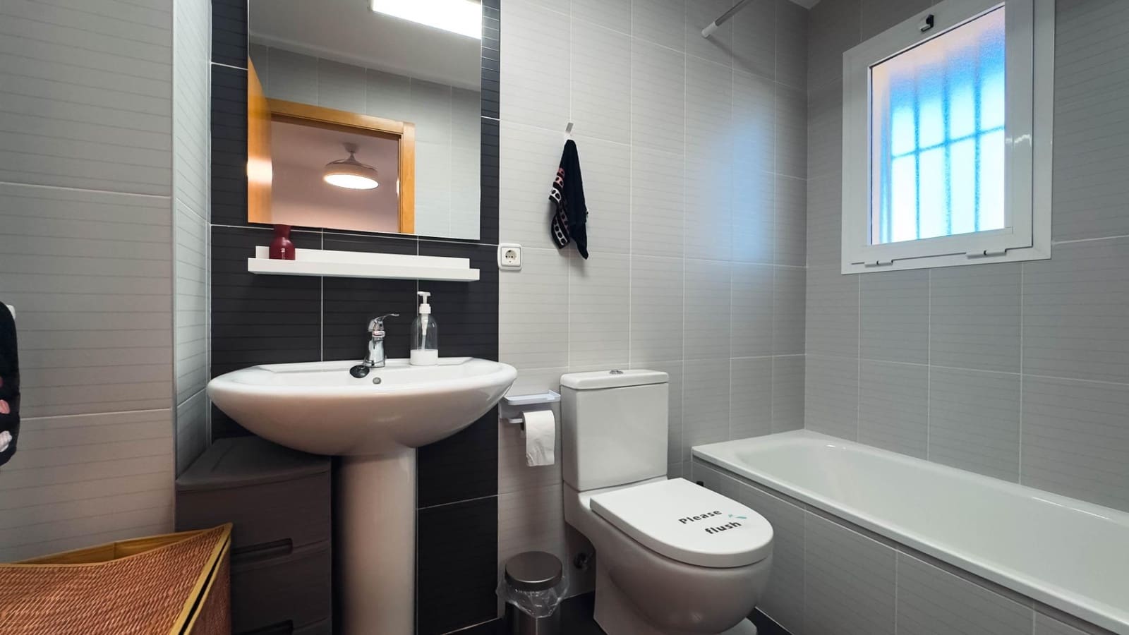 2 soverom Leilighet til salgs i La Tercia med svømmebasseng garasje - € 115 000 (Ref: 9018160)