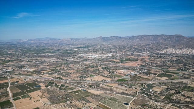 Terreno Non Edificato in vendita in Crevillente / Crevillent - 77.000 € (Rif: 9018161)