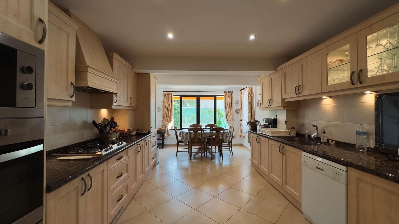 4 soverom Villa til salgs i Javea / Xabia med svømmebasseng garasje - € 1 090 000 (Ref: 9026733)