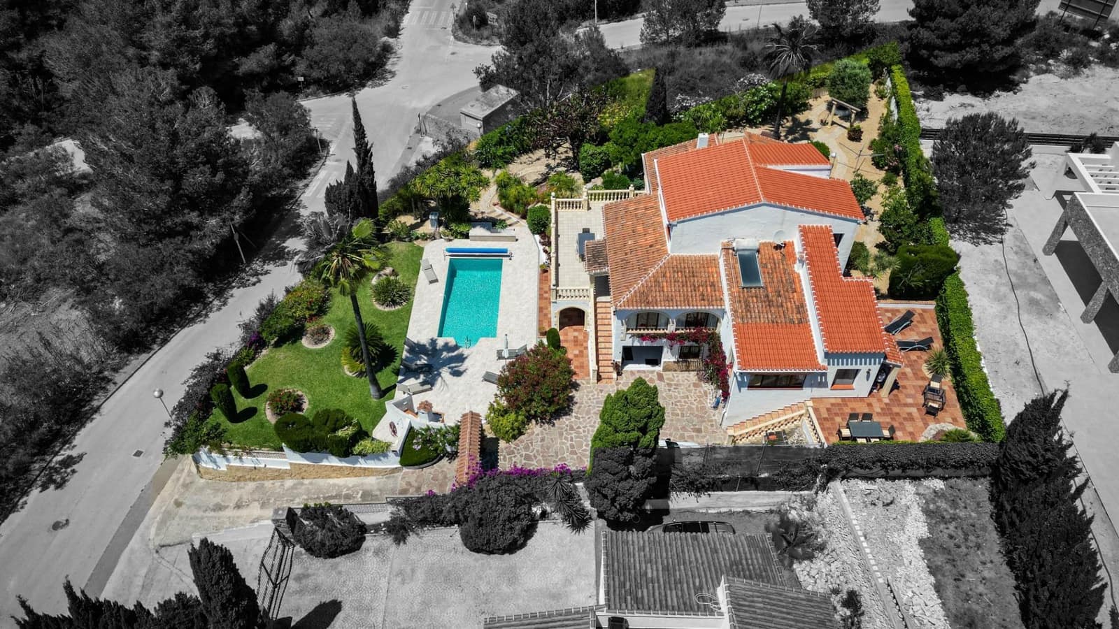 4 soverom Villa til salgs i Javea / Xabia med svømmebasseng garasje - € 1 090 000 (Ref: 9026733)