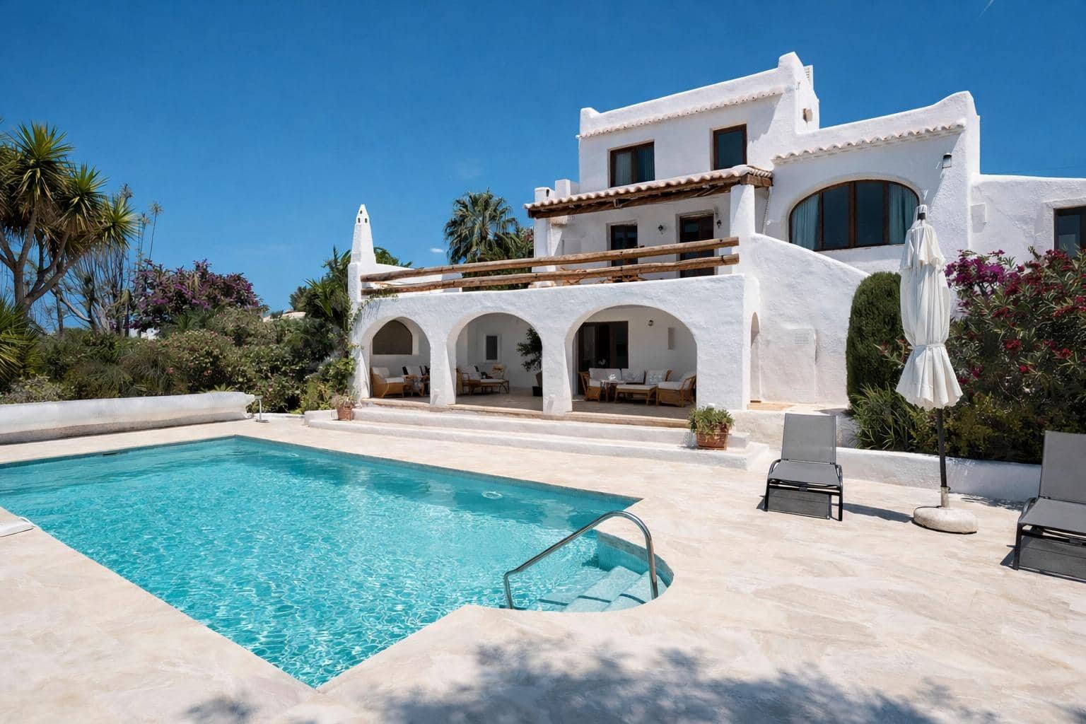 4 bedroom Villa for sale in Javea / Xabia with pool garage - € 1,090,000 (Ref: 9026733)