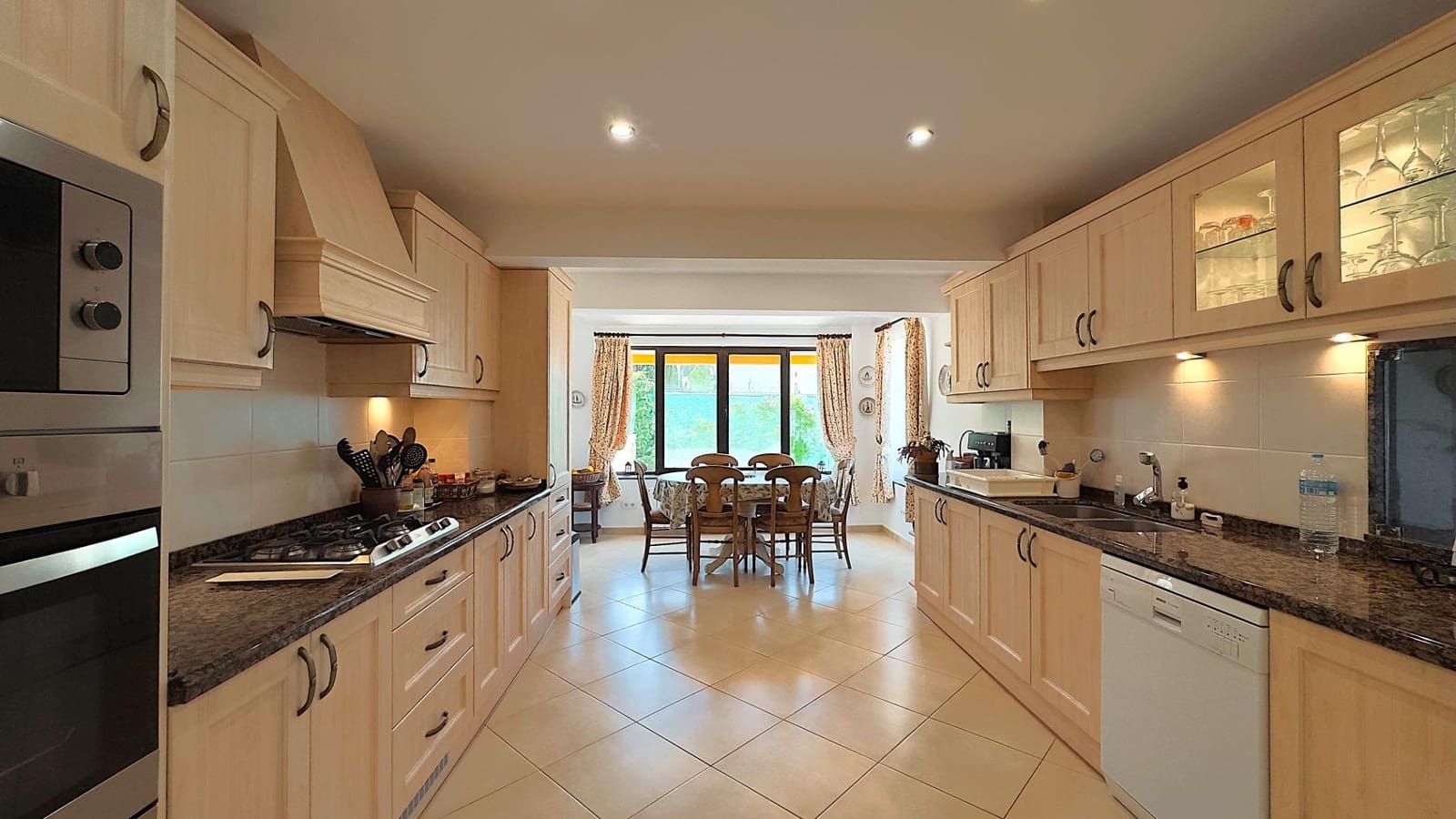 4 bedroom Villa for sale in Javea / Xabia with pool garage - € 1,090,000 (Ref: 9026733)