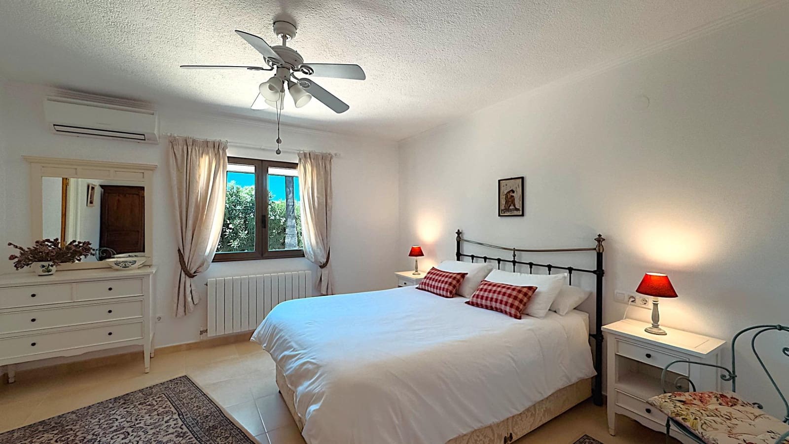 4 bedroom Villa for sale in Javea / Xabia with pool garage - € 1,090,000 (Ref: 9026733)