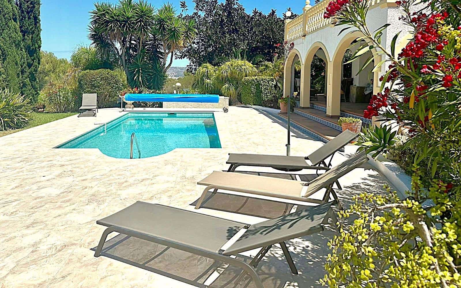 4 bedroom Villa for sale in Javea / Xabia with pool garage - € 1,090,000 (Ref: 9026733)