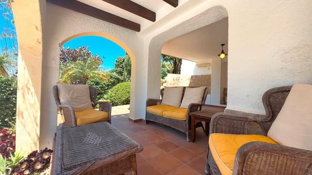 4 soveværelse Villa til salg i Javea / Xàbia med swimmingpool garage - € 1.090.000 (Ref: 9026733)