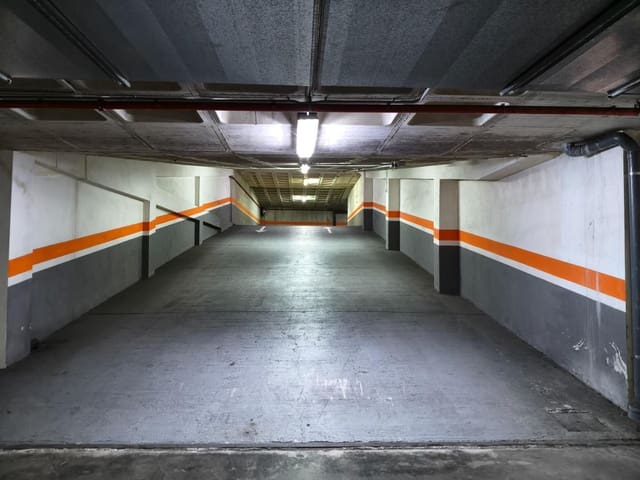 Garage til salg i Alicante Golf, Alicante by - € 23.900 (Ref: 9031357)