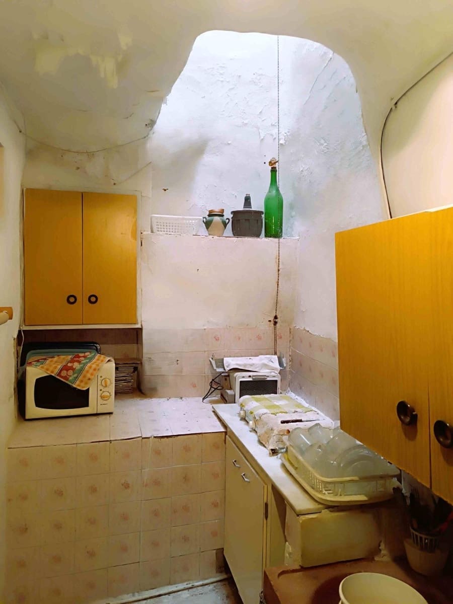 3 soveværelse Byhus til salg i Hondon de las Nieves - € 94.000 (Ref: 9065098)