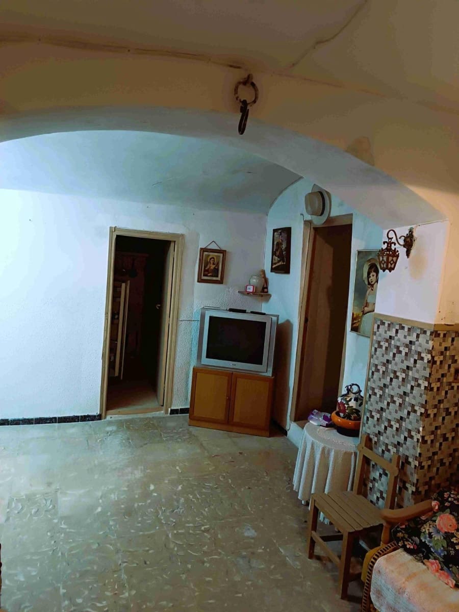 3 soveværelse Byhus til salg i Hondon de las Nieves - € 94.000 (Ref: 9065098)