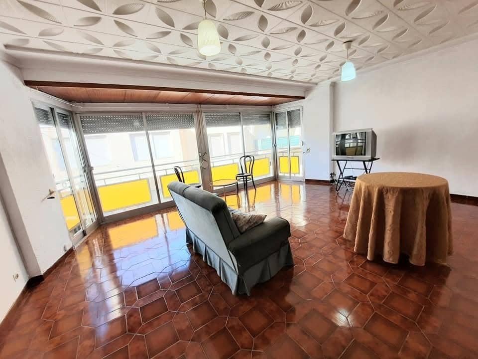 4 soveværelse Byhus til salg i Novelda med garage - € 217.000 (Ref: 9065104)