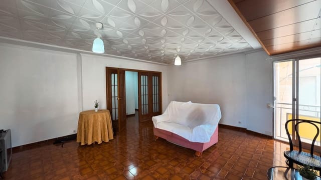 4 bedroom Townhouse for sale in Novelda with garage - € 217,000 (Ref: 9065104)