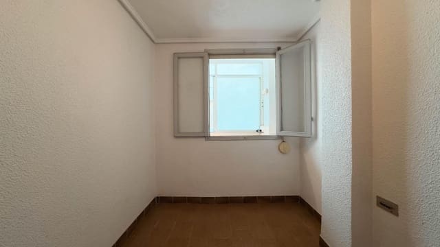 4 soverom Leilighet til salgs i Centro, Elche / Elx - € 174 900 (Ref: 9073275)