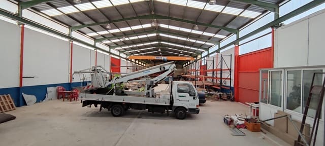 Virksomhed til leje i Daya Nueva - € 3.500 (Ref: 9073282)