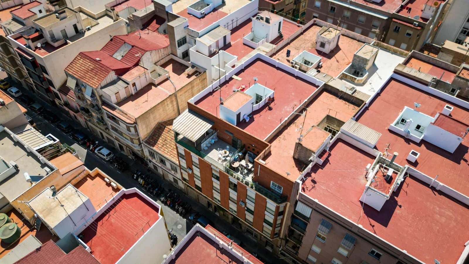 Kaupallinen myytävänä paikassa Elche / Elx - 48 000 € (Ref: 9081414)