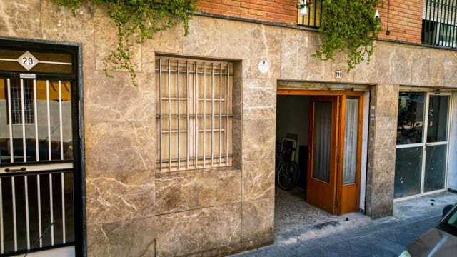 Kaupallinen myytävänä paikassa Elche / Elx - 48 000 € (Ref: 9081414)