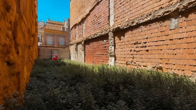 Bouwgrond te koop in San Antón, Alicante stad - € 120.000 (Ref: 9089689)