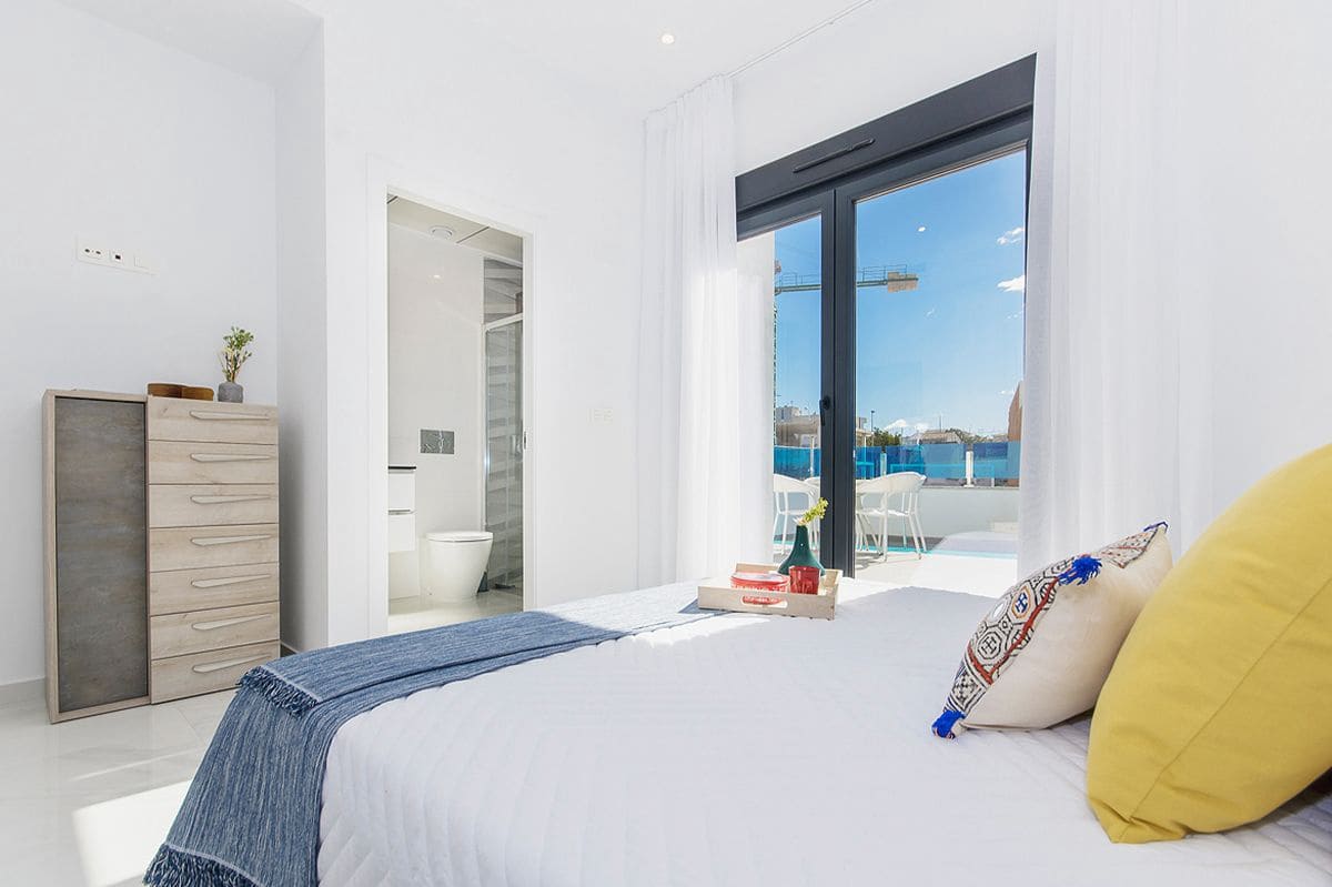 3 makuuhuone Huvila myytävänä paikassa Orihuela - 389 000 € (Ref: 9104569)