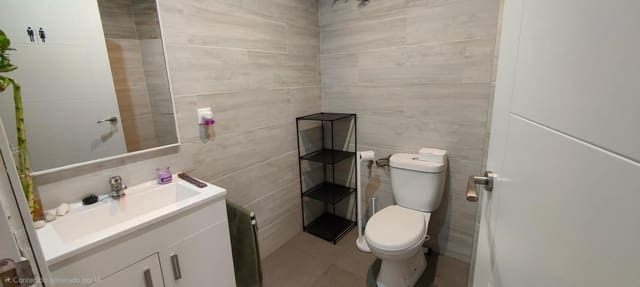 Commerciale in vendita in Elche / Elx - 49.900 € (Rif: 9106436)