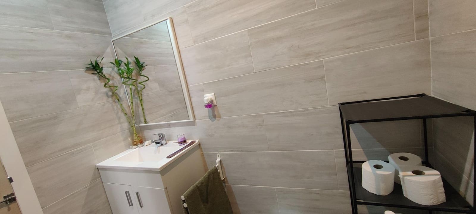 Erhverv til salg i Elche / Elx - € 49.900 (Ref: 9106436)