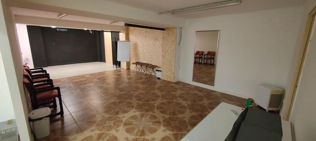 Commerciale in vendita in Elche / Elx - 49.900 € (Rif: 9106436)