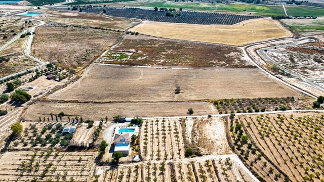 Bouwgrond te koop in Gea y Truyols, Murcia stad - € 360.000 (Ref: 9108581)