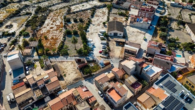 4 soveværelse Finca/Landehus til salg i Abanilla med garage - € 149.900 (Ref: 9108592)