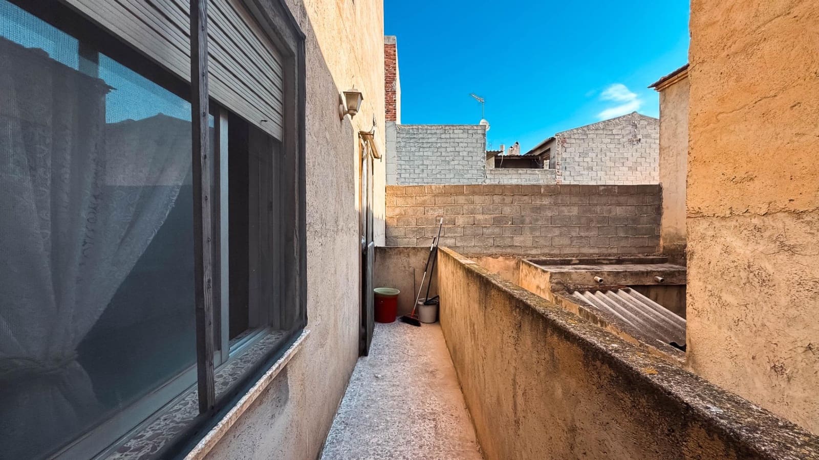 4 soveværelse Finca/Landehus til salg i Abanilla med garage - € 149.900 (Ref: 9108592)