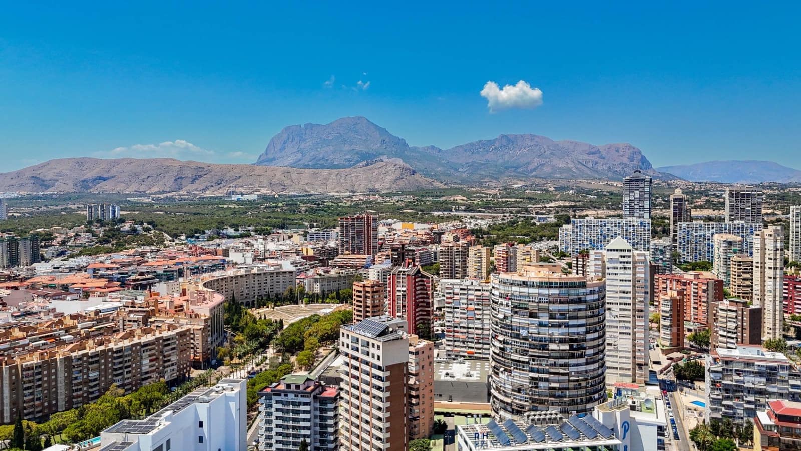 Biznes na sprzedaż w Benidorm - 25 000 € (Ref: 9115984)
