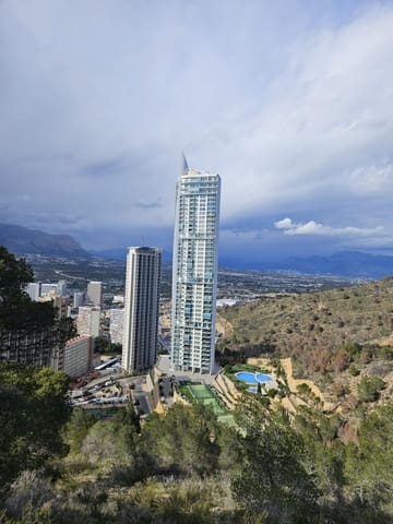 2 sovrum Lägenhet till salu i Benidorm med pool garage - 399 000 € (Ref: 9134366)