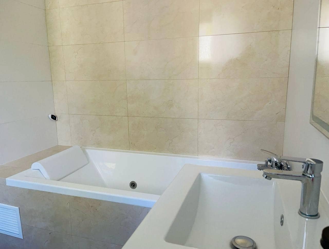 4 chambre Villa/Maison à vendre à Finestrat avec piscine garage - 819 000 € (Ref: 9134404)