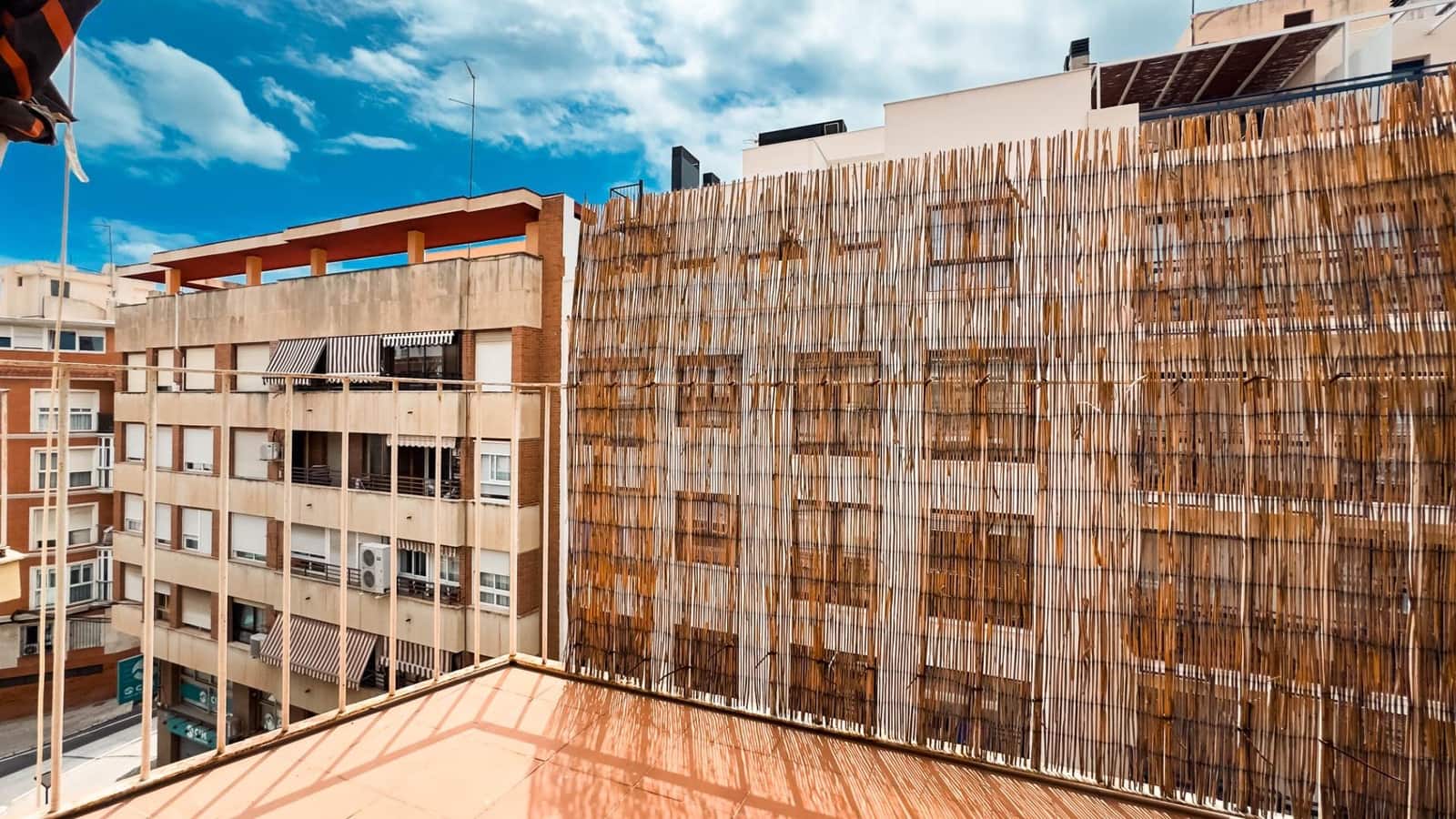 3 bedroom Flat for sale in Alicante / Alacant city - € 219,000 (Ref: 9151841)