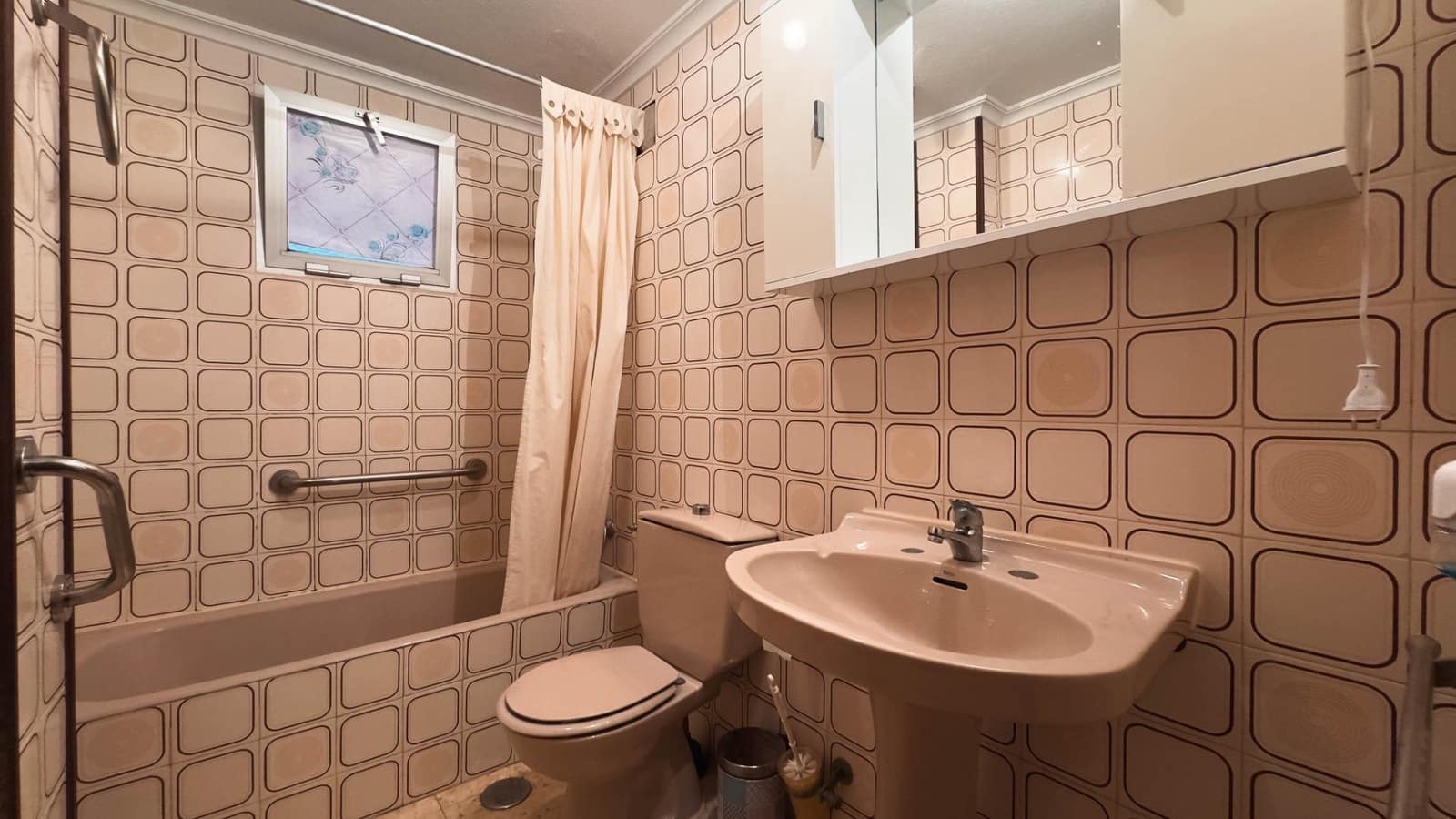 4 sypialnia Apartament na sprzedaż w Benidorm z garażem - 259 000 € (Ref: 9153851)