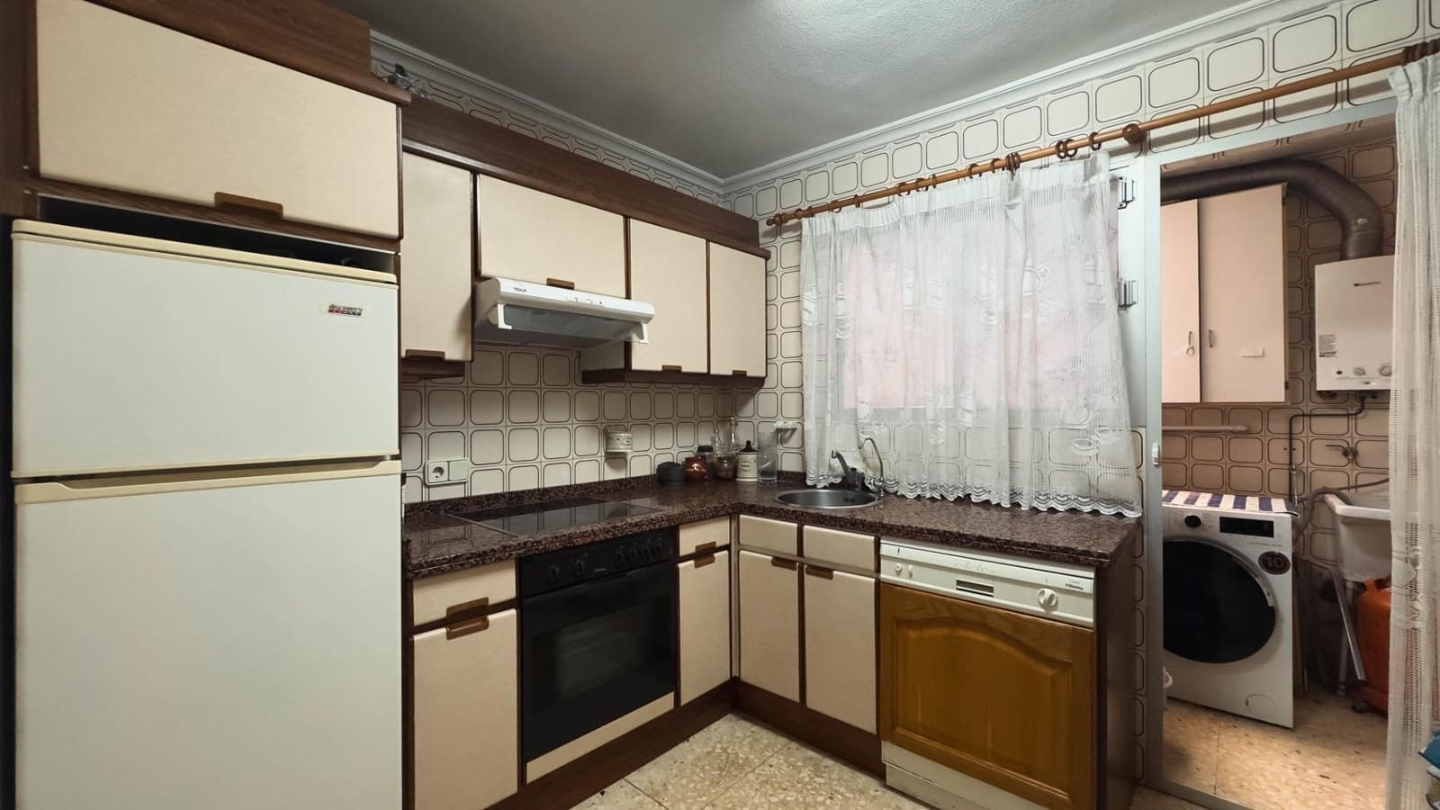 4 sypialnia Apartament na sprzedaż w Benidorm z garażem - 259 000 € (Ref: 9153851)